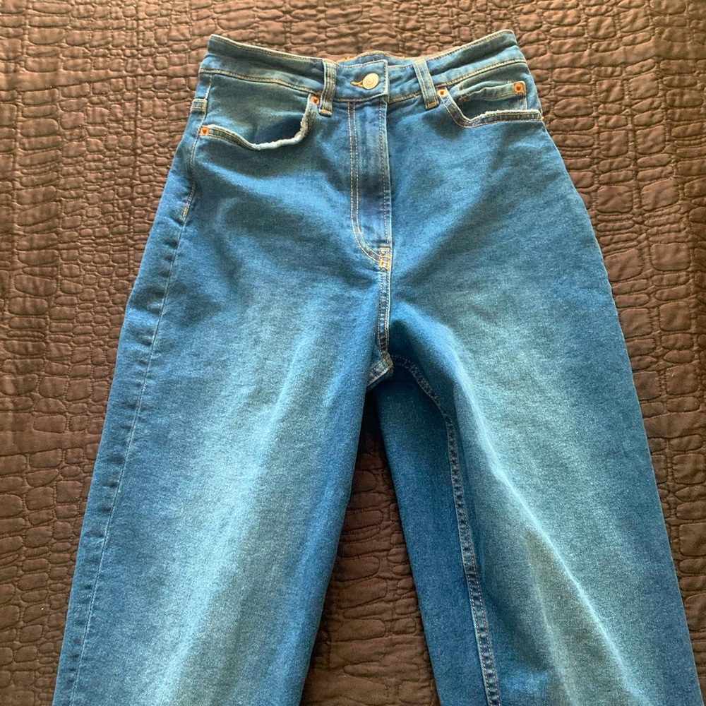 Brand new divied mom jeans